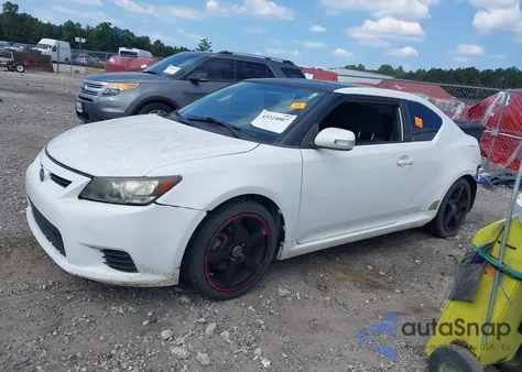 2011 Scion Tc from USA, damaged, VIN JTKJF5C78B3002954